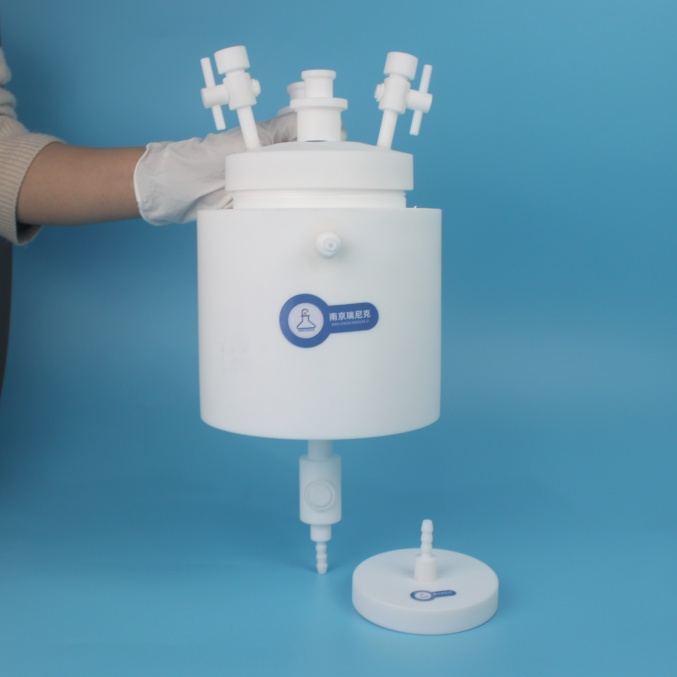 雙層夾套反應(yīng)釜四氟PTFE燒瓶反應(yīng)裝置